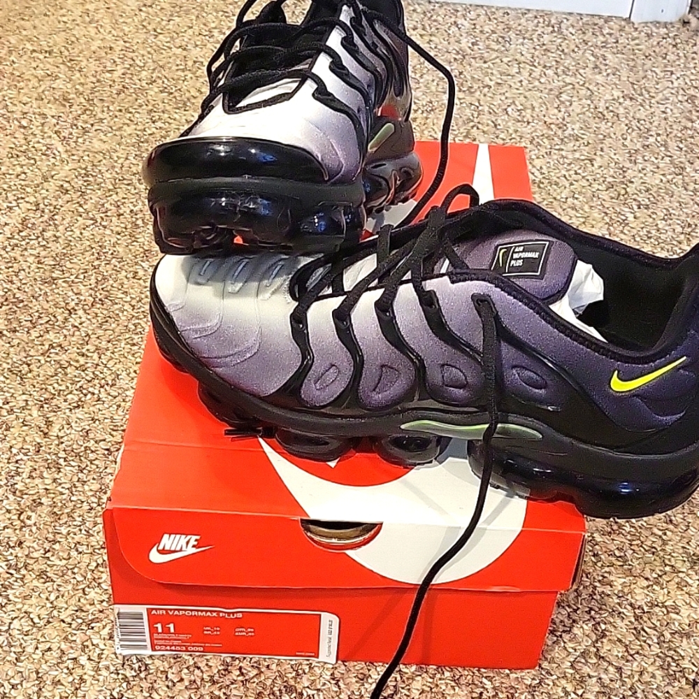 Nike Air VaporMax Plus